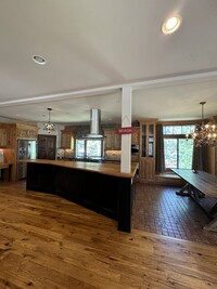 3149 Fresno Ave in South Lake Tahoe, CA - Building Photo - Building Photo