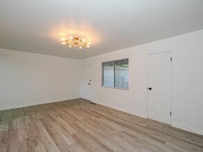 3725 S 200 E in South Salt Lake, UT - Building Photo - Building Photo