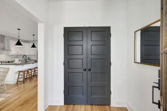 1739 14th Ave N in Nashville, TN - Building Photo - Building Photo