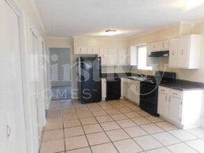 6331 Scarletcrest Ln in Memphis, TN - Building Photo - Building Photo