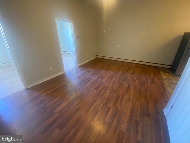 property at 113 E Lackawanna Ave