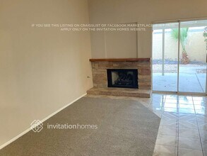 6256 Small Point Dr in Las Vegas, NV - Building Photo - Building Photo