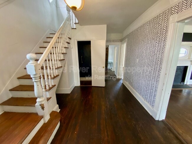 property at 800 Pierce St