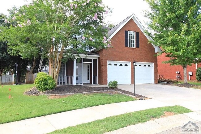 property at 108 Huntington Shoals Dr