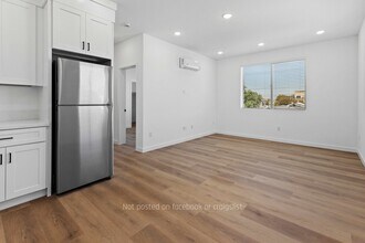2818 Nye St in San Diego, CA - Building Photo - Building Photo