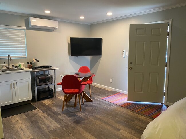 property at 175 Hoano Pl