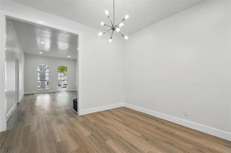 9215 Highedge Cir in Dallas, TX - Building Photo - Building Photo