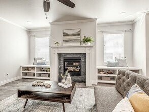 6409 NW 164th Cir in Edmond, OK - Building Photo - Building Photo