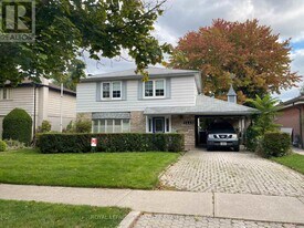 1443 Glen Rutley Cir in Mississauga, ON - Building Photo