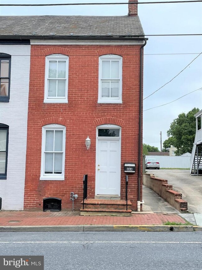 property at 444 W South St