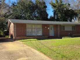 157 Eton Rd in Montgomery, AL - Building Photo