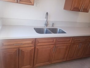 1001 2nd St, Unit 1005 in Long Beach, CA - Building Photo - Building Photo