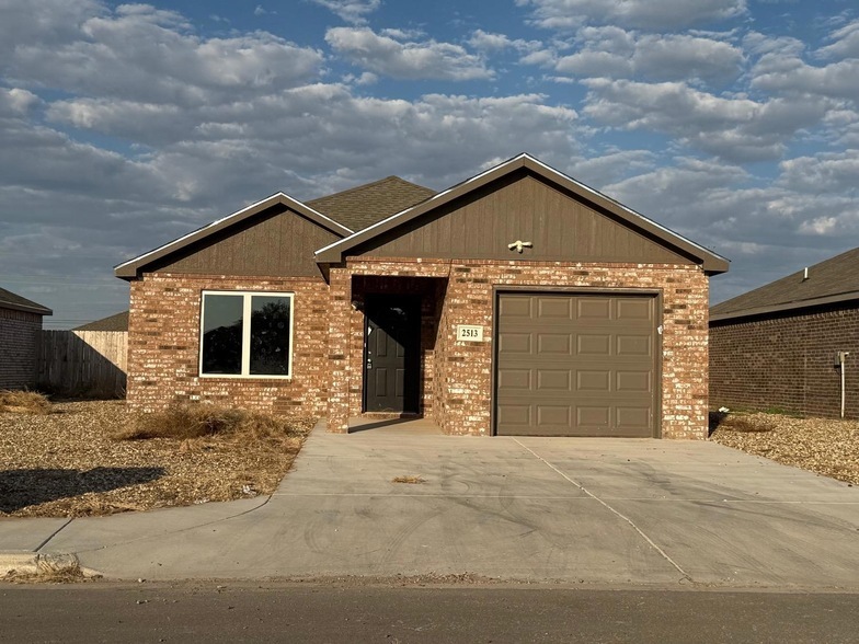 2513 N Ave O, Unit 1442-202 in Lubbock, TX - Building Photo