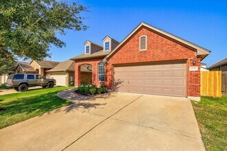11716 Larch Valley Dr in Austin, TX - Building Photo - Building Photo