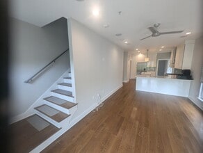 64 Gadsden St in Charleston, SC - Building Photo - Building Photo