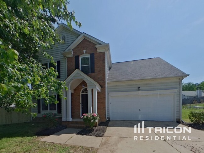 property at 512 Debra Cir SW