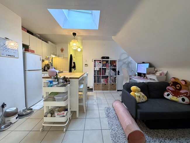 198 Dunn Ave in Toronto, ON - Building Photo - Building Photo