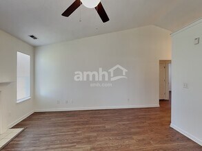 2154 Meadow Glen Blvd in Franklin, IN - Building Photo - Building Photo