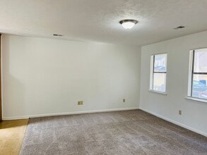 812 E Tinsley St in Griffin, GA - Building Photo - Building Photo