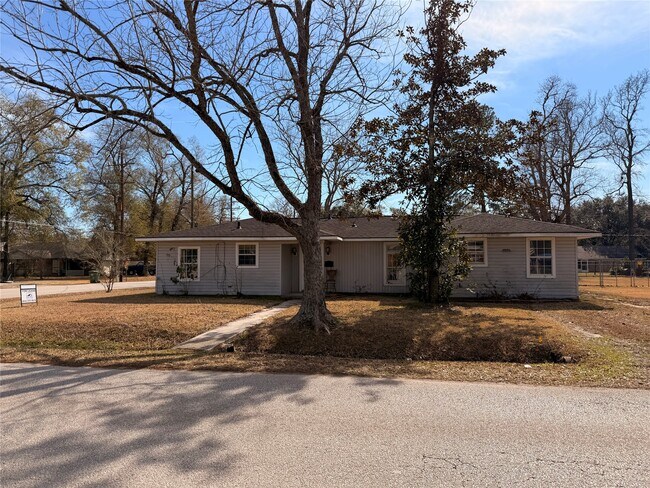 628 Truman St in Cleveland, TX - Building Photo - Building Photo