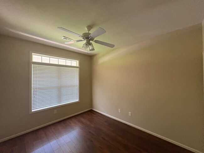 9147 Kettering Way in Knoxville, TN - Building Photo - Building Photo