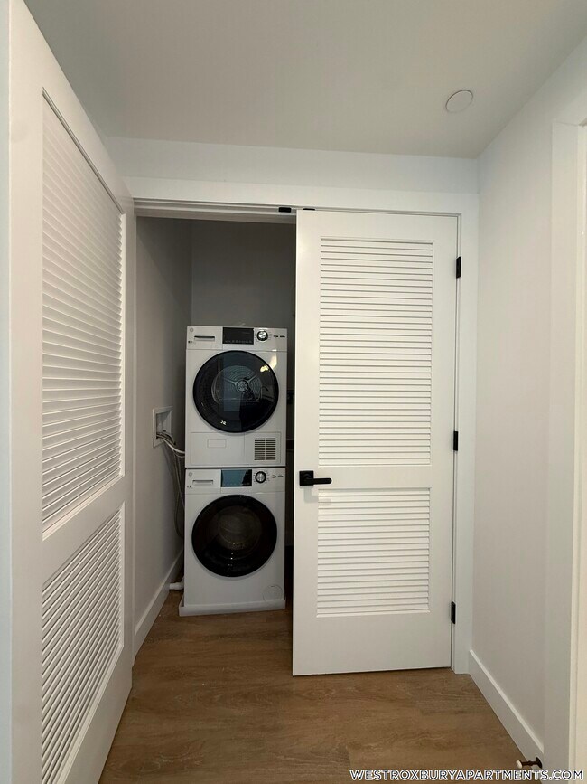 199 Gardner St in Boston, MA - Foto de edificio - Building Photo