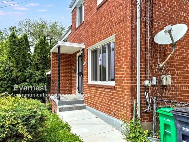 property at 3620 Dixon St