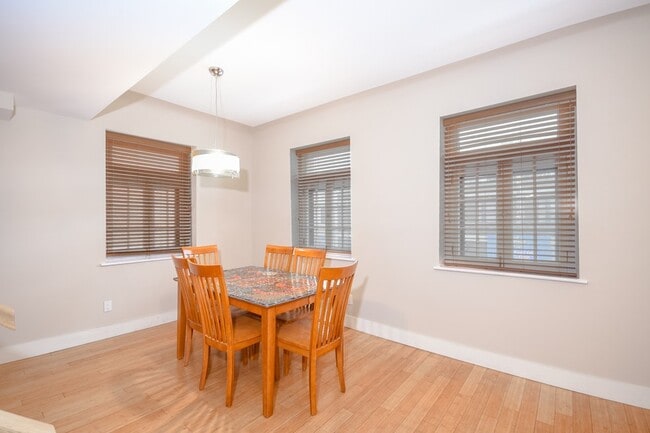 603 Westgate Ave in University City, MO - Building Photo - Building Photo