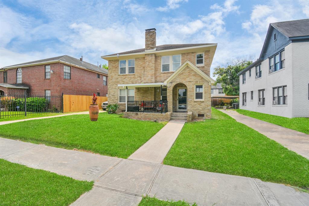 2622 Rosedale St in Houston, TX - Building Photo