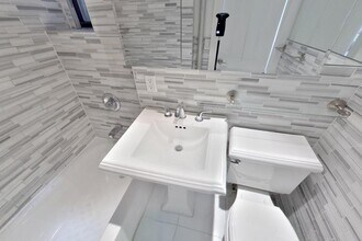 179 Essex St in New York, NY - Building Photo - Building Photo