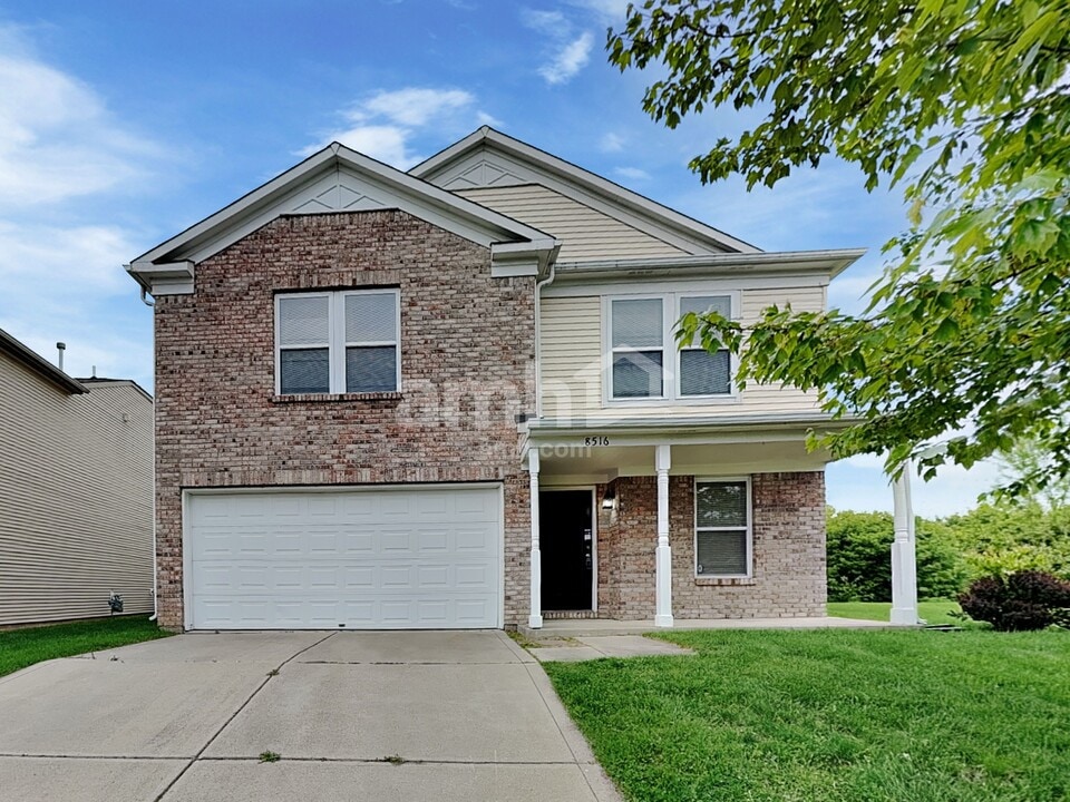 8516 Adams Mills Pl in Indianapolis, IN - Building Photo