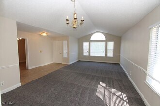 6605 Vicuna Dr in Las Vegas, NV - Building Photo - Building Photo