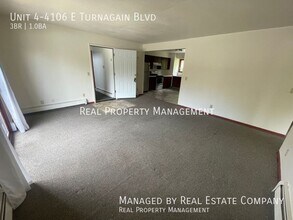 4106 E Turnagain Blvd in Anchorage, AK - Building Photo - Building Photo