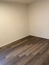 839 S Division St in Moses Lake, WA - Building Photo - Building Photo