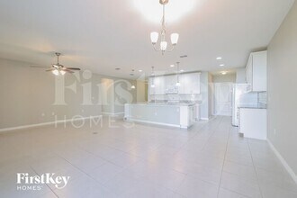 237 Milestone Dr in Haines City, FL - Building Photo - Building Photo