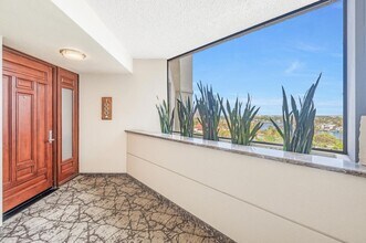 4551 Gulf Shore Blvd N in Naples, FL - Building Photo - Building Photo