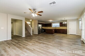 374 E Daniella Dr in San Tan Valley, AZ - Building Photo - Building Photo