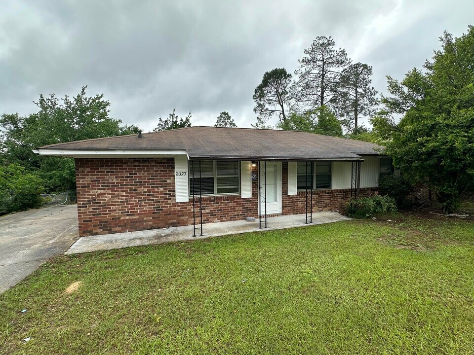 2377 Dublin Dr in Augusta, GA - Building Photo