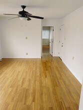 5130-5140 Roseland St in Los Angeles, CA - Building Photo - Building Photo