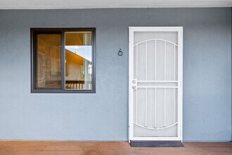 1356 Monte Vista Ave in St Helena, CA - Building Photo - Building Photo