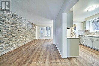 632 Balsam Crescent in Oshawa, ON - Building Photo - Building Photo