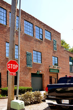 Lockerbie Flats in Indianapolis, IN - Foto de edificio - Building Photo