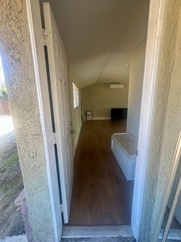 5385 Howard St in Ontario, CA - Building Photo - Building Photo