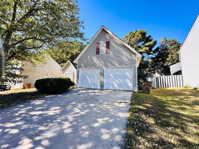 463 E Lake Dr in Riverdale, GA - Building Photo - Building Photo