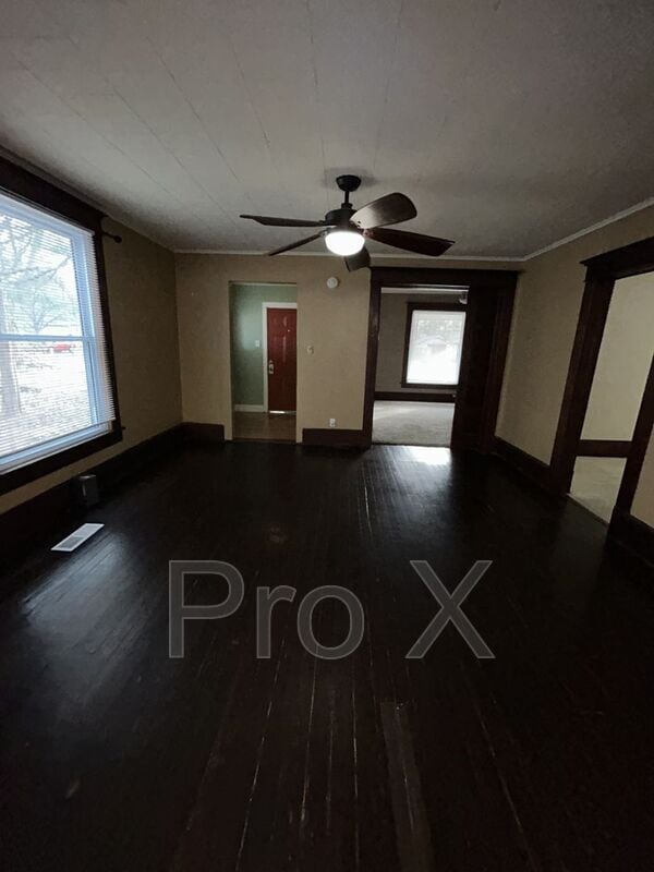 404 W 1st St in Pittsburg, KS - Building Photo - Building Photo