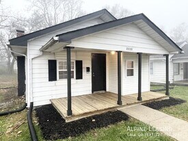 2228 Arrow Ave in Anderson, IN - Building Photo