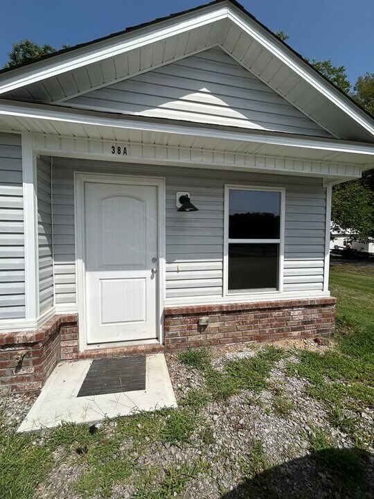 38 B W 2nd St in Mulberry, AR - Building Photo