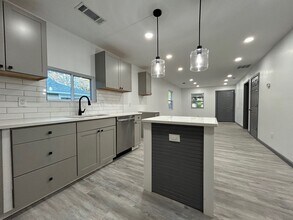 1477 Olive St SW in Atlanta, GA - Building Photo - Building Photo