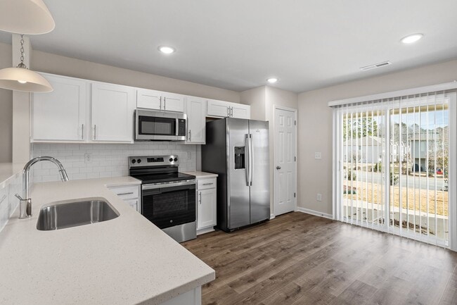 1025 Peony Ln in Youngsville, NC - Building Photo - Building Photo