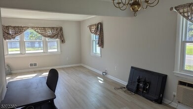 69 Clinton Rd in Fairfield, NJ - Building Photo - Building Photo